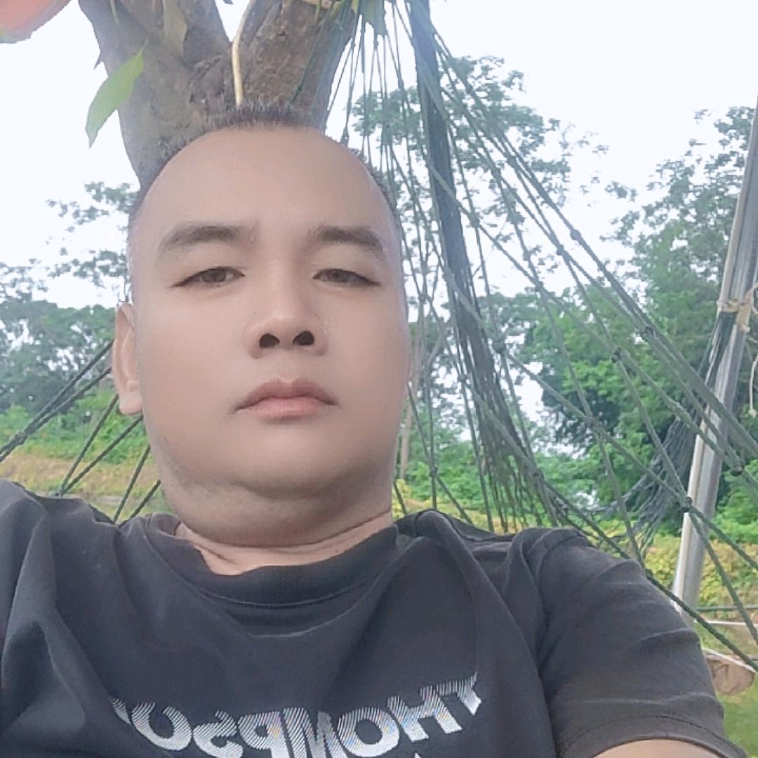 敏亮