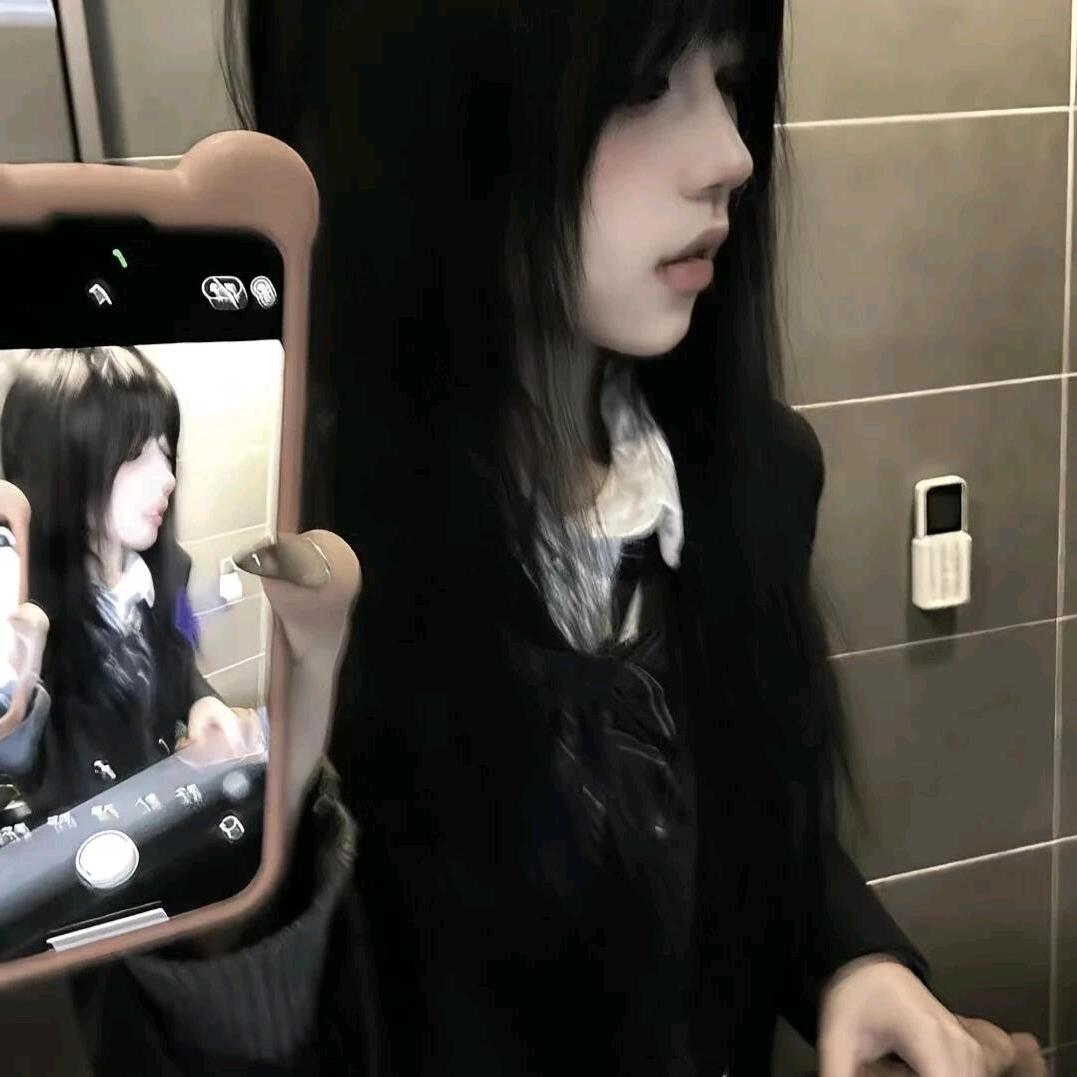 女蒂.沈楚沁