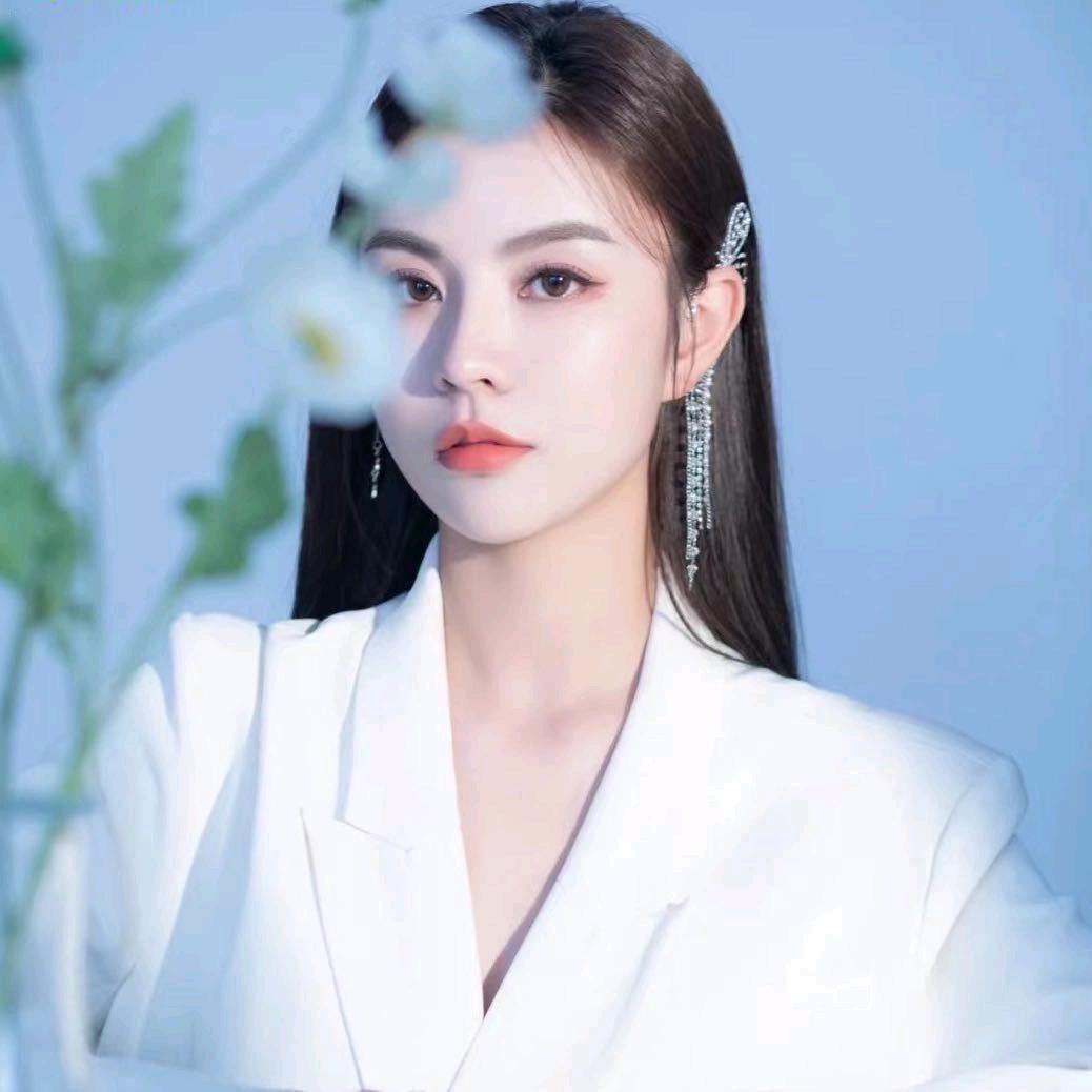 凤凰韩林府-肖莉