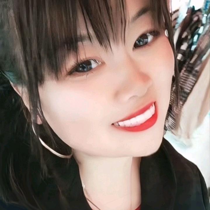 春暖花开🌸🌸卖女装的郭大姐！