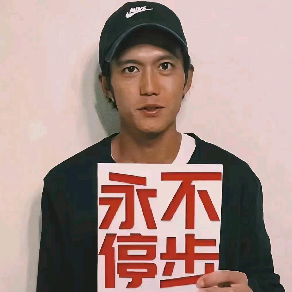 一米八体育生