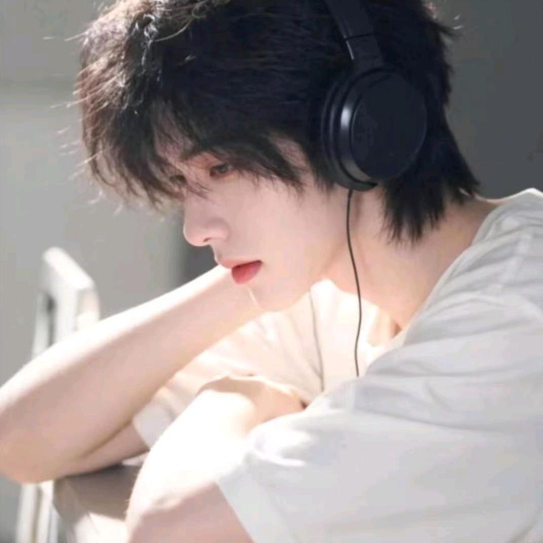 知秋👑彭彭