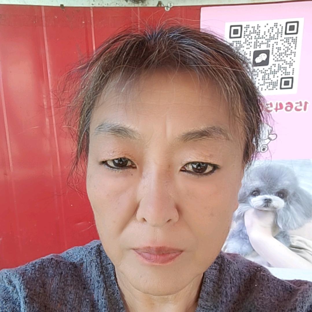 张秀巧