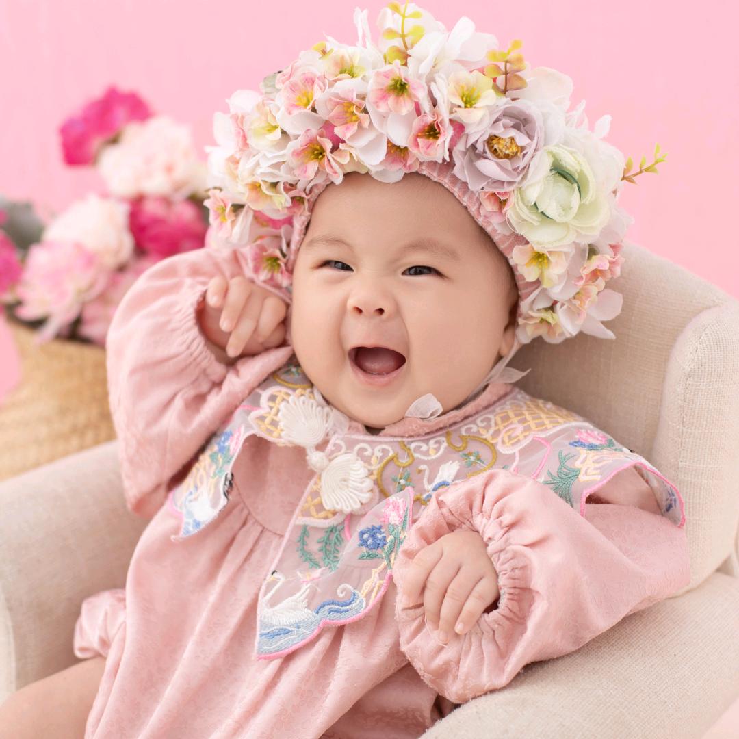 五彩斑斓的黑
