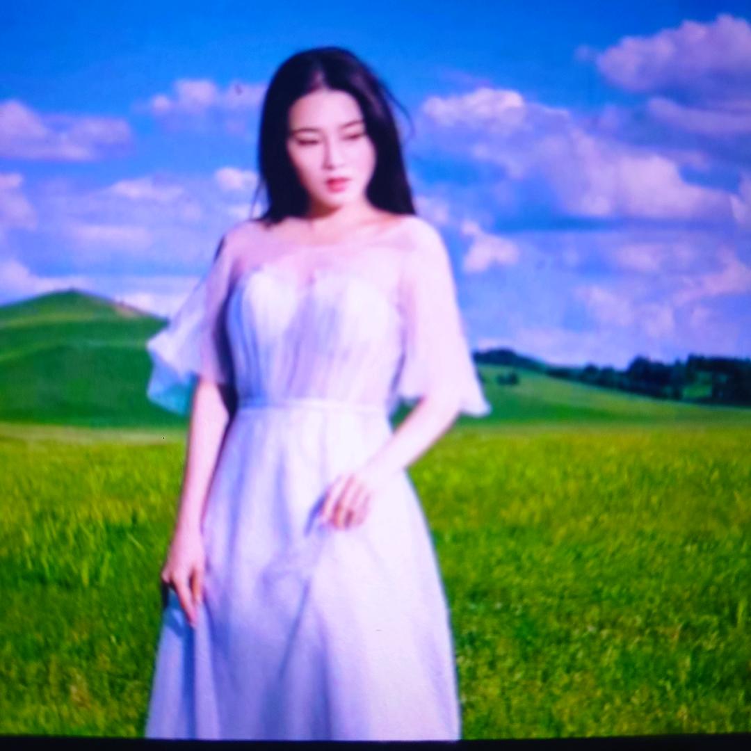 靠自己努力，快乐姐