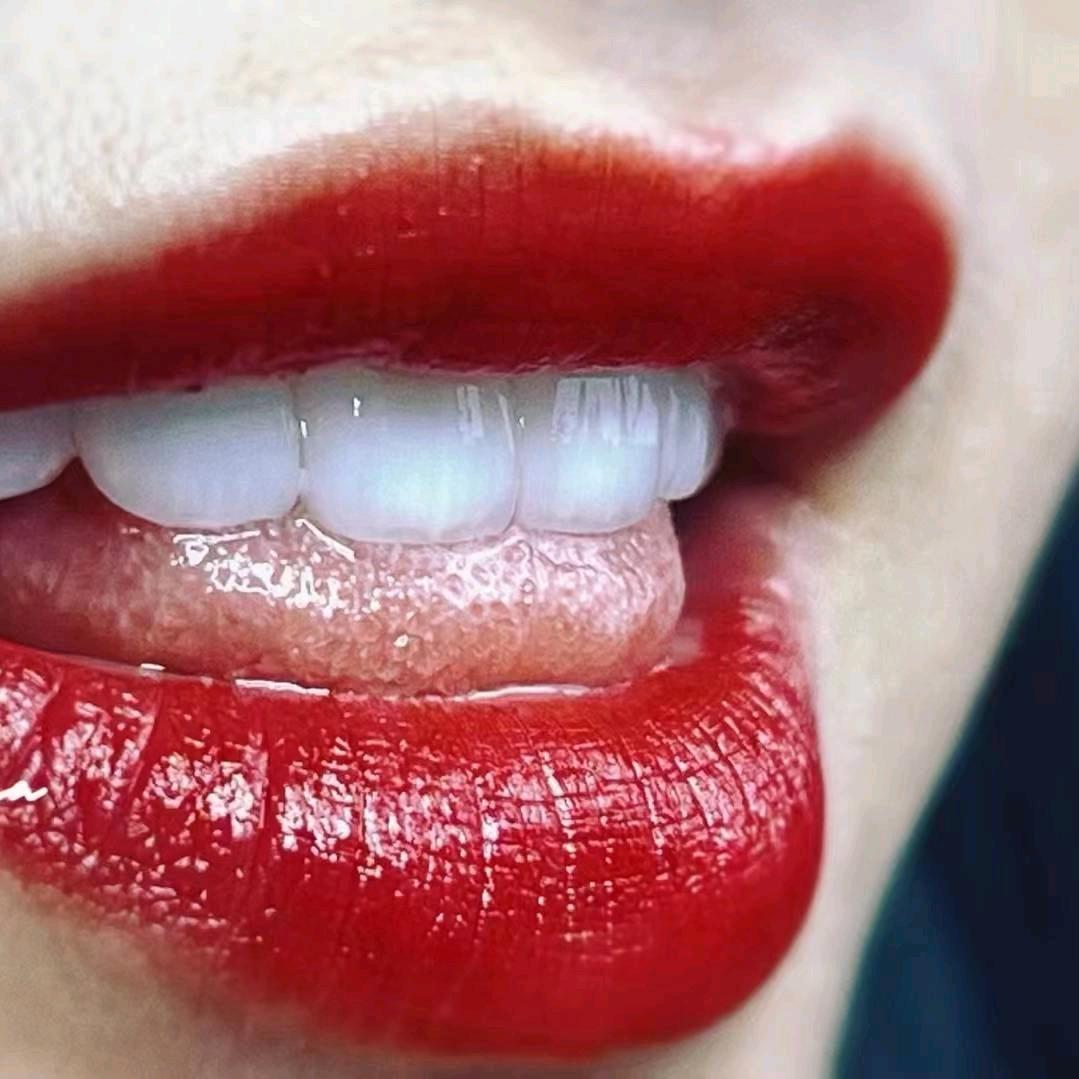 🎼🔥烈焰红唇💍