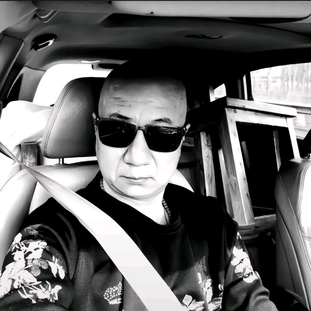 孤独的狼001