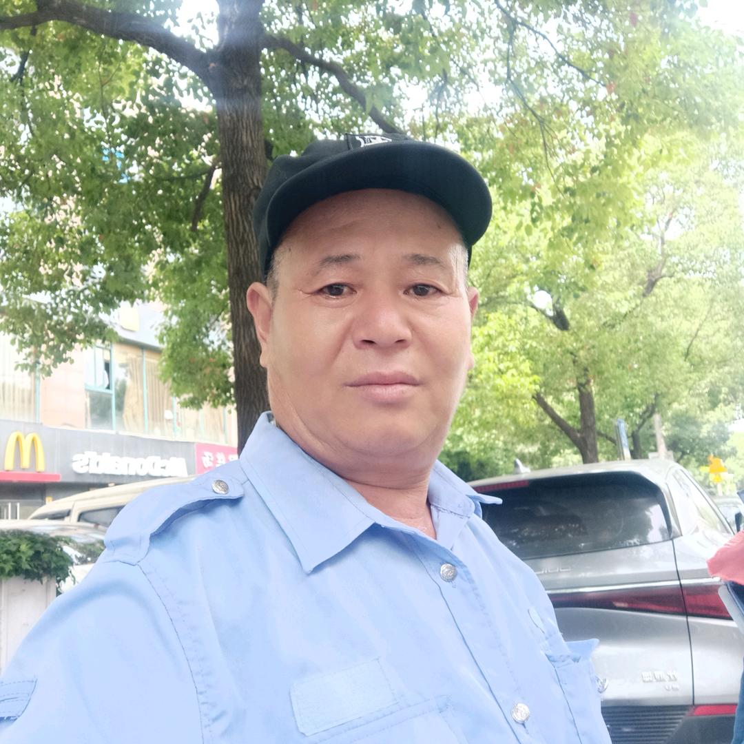 知足常乐08903