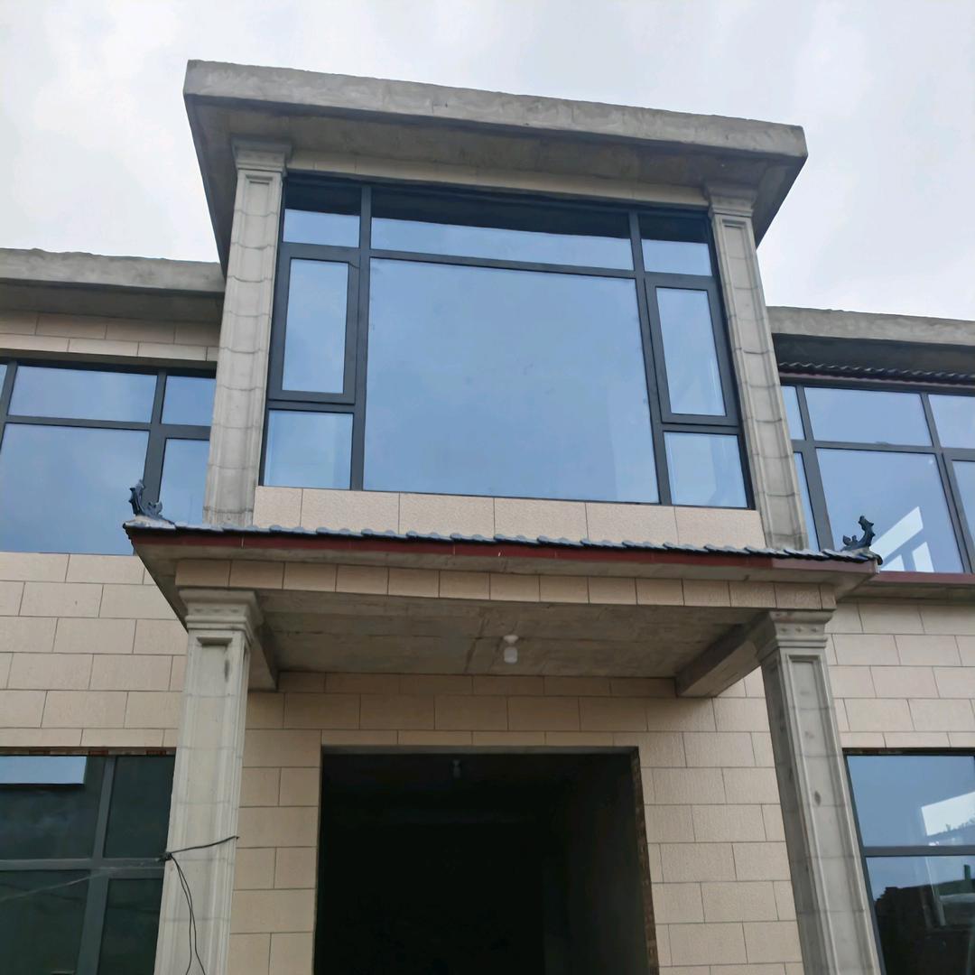 华顺断桥铝门窗加工厂