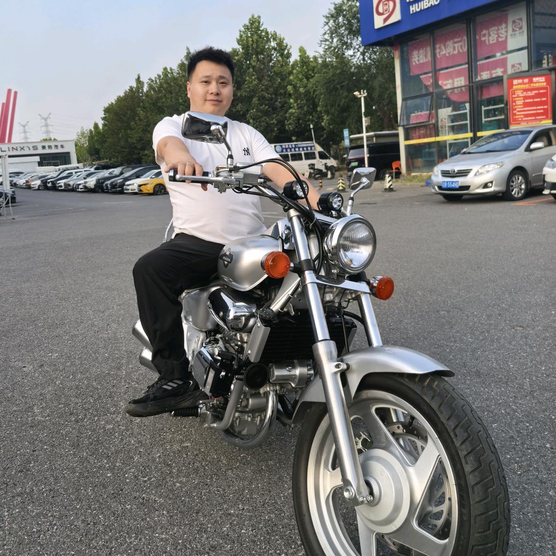 大连金苹果车行