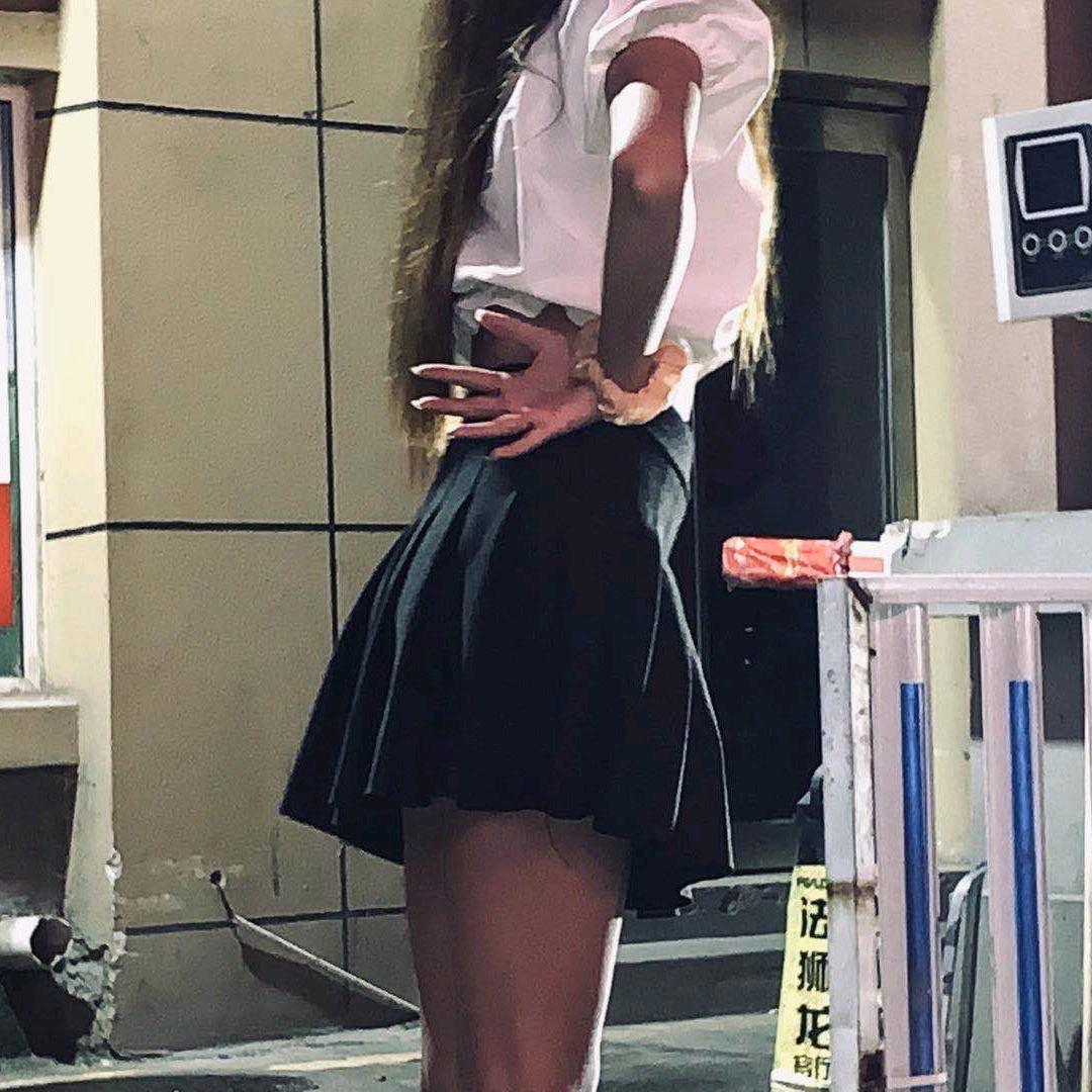 慕莹