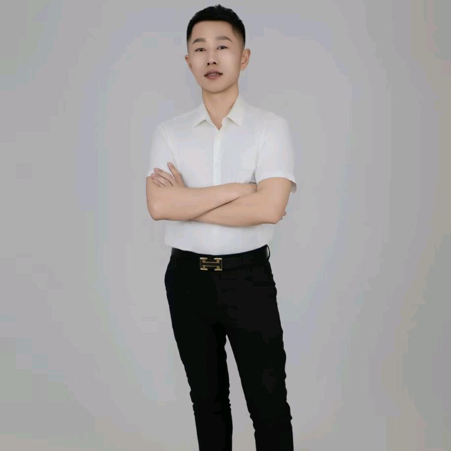 小弟弟
