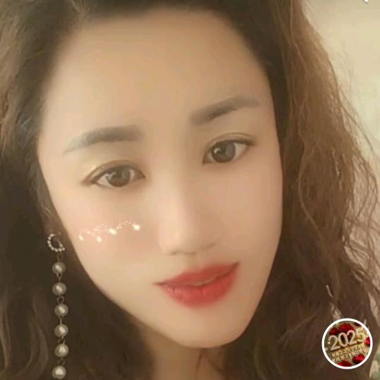 泓蝉