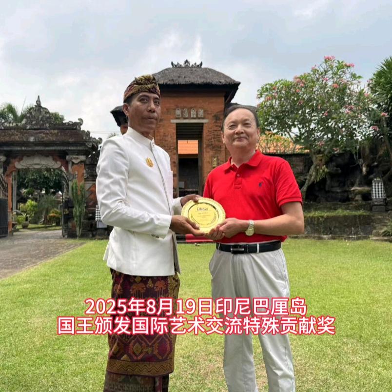 刘宏教唱样板戏