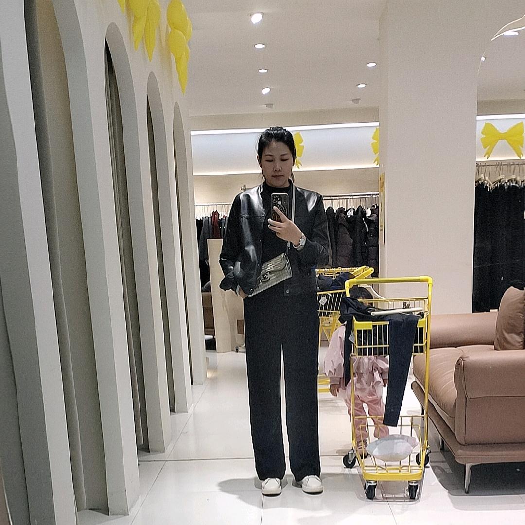王小姐