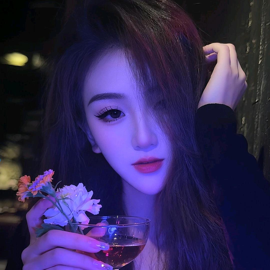 ᝰꫛꪮꪮꫜ 🌙