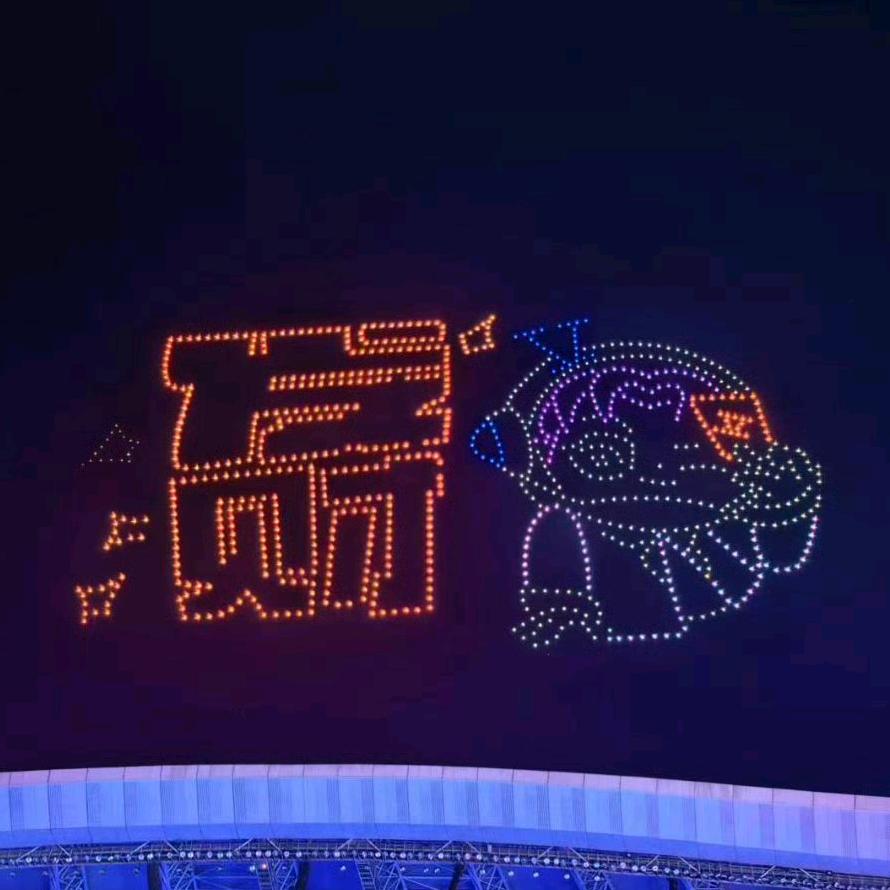 卓荦为杰