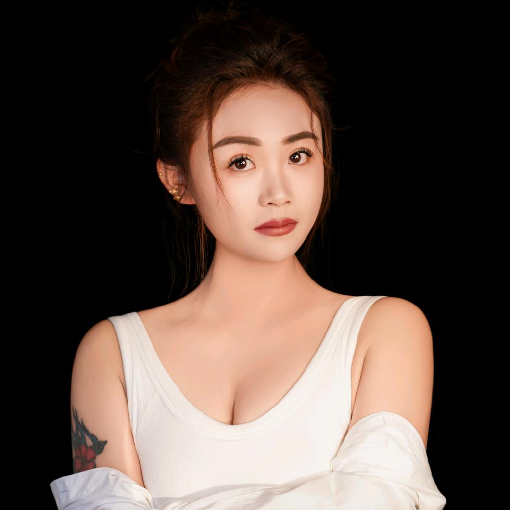 中国🇨🇳好姑娘玲儿