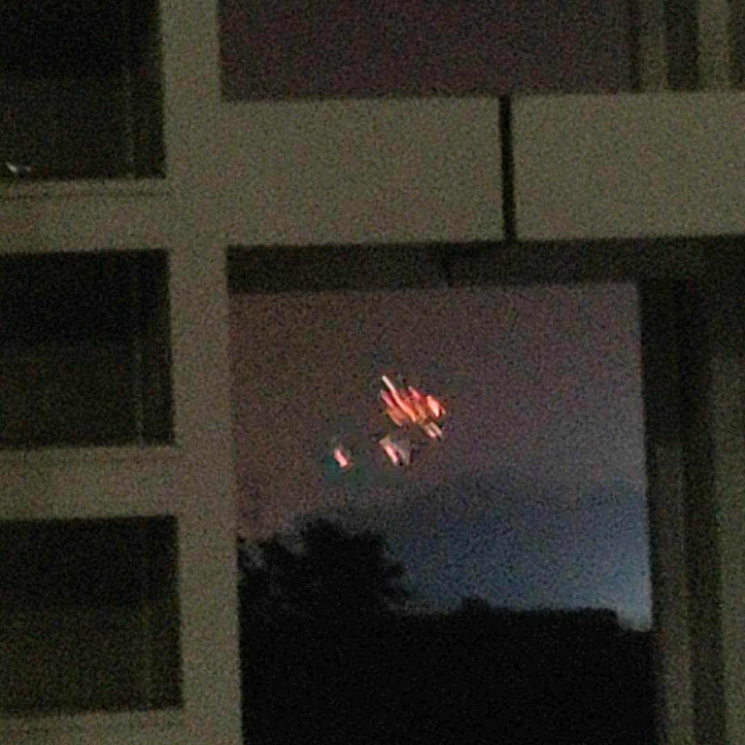 记得多喝热水