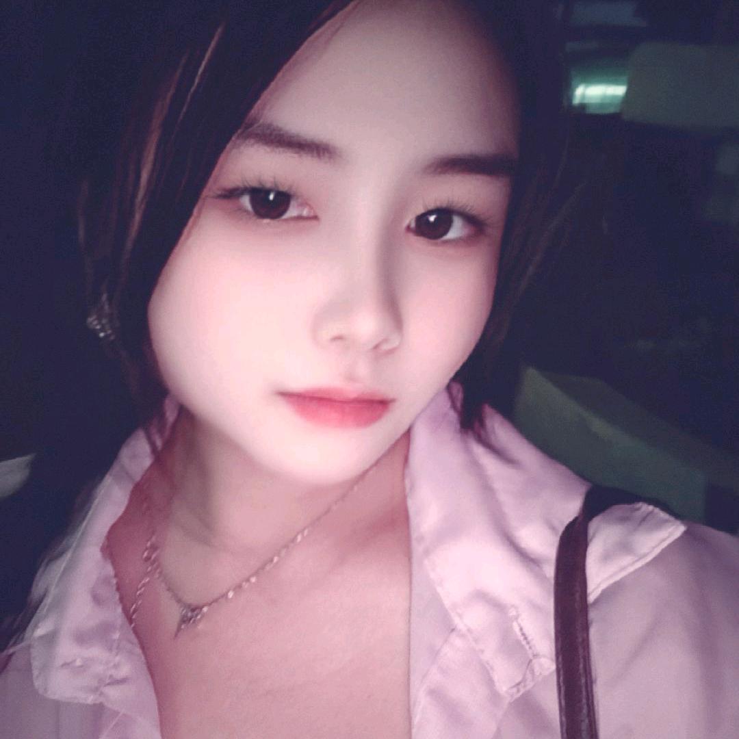 🌺💋不撒娇的折耳猫🌺🌹🌺