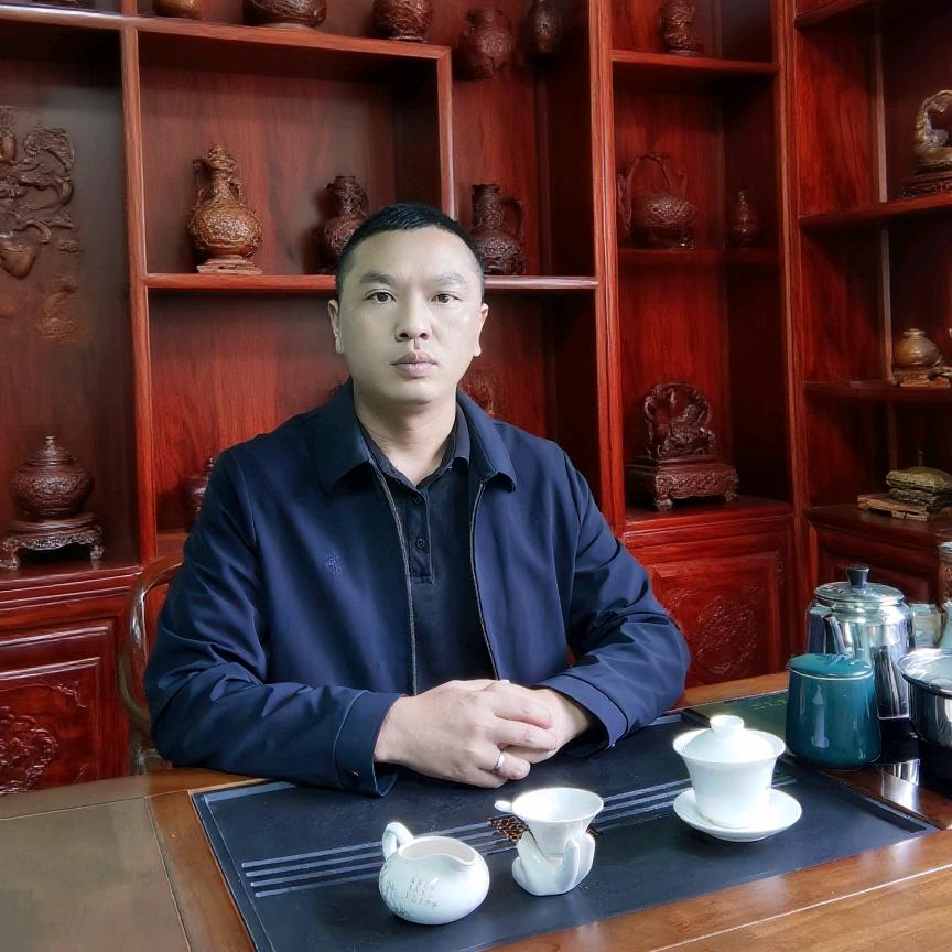 务川李一瞳