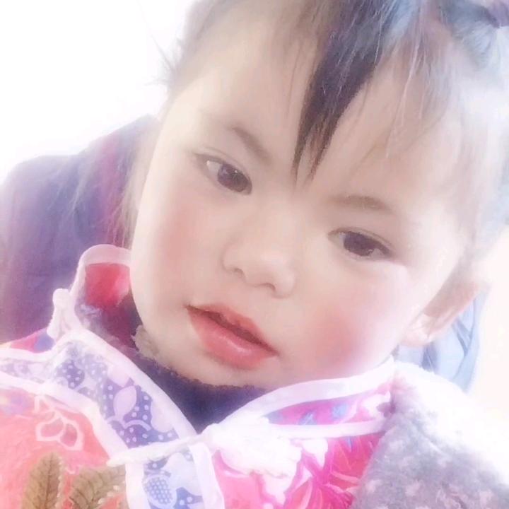 冷面男孩