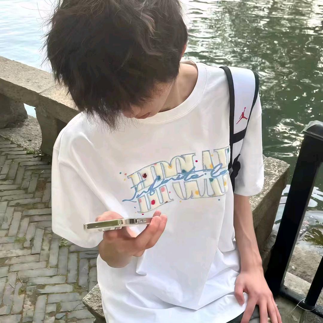 爱吃荷包蛋的小明