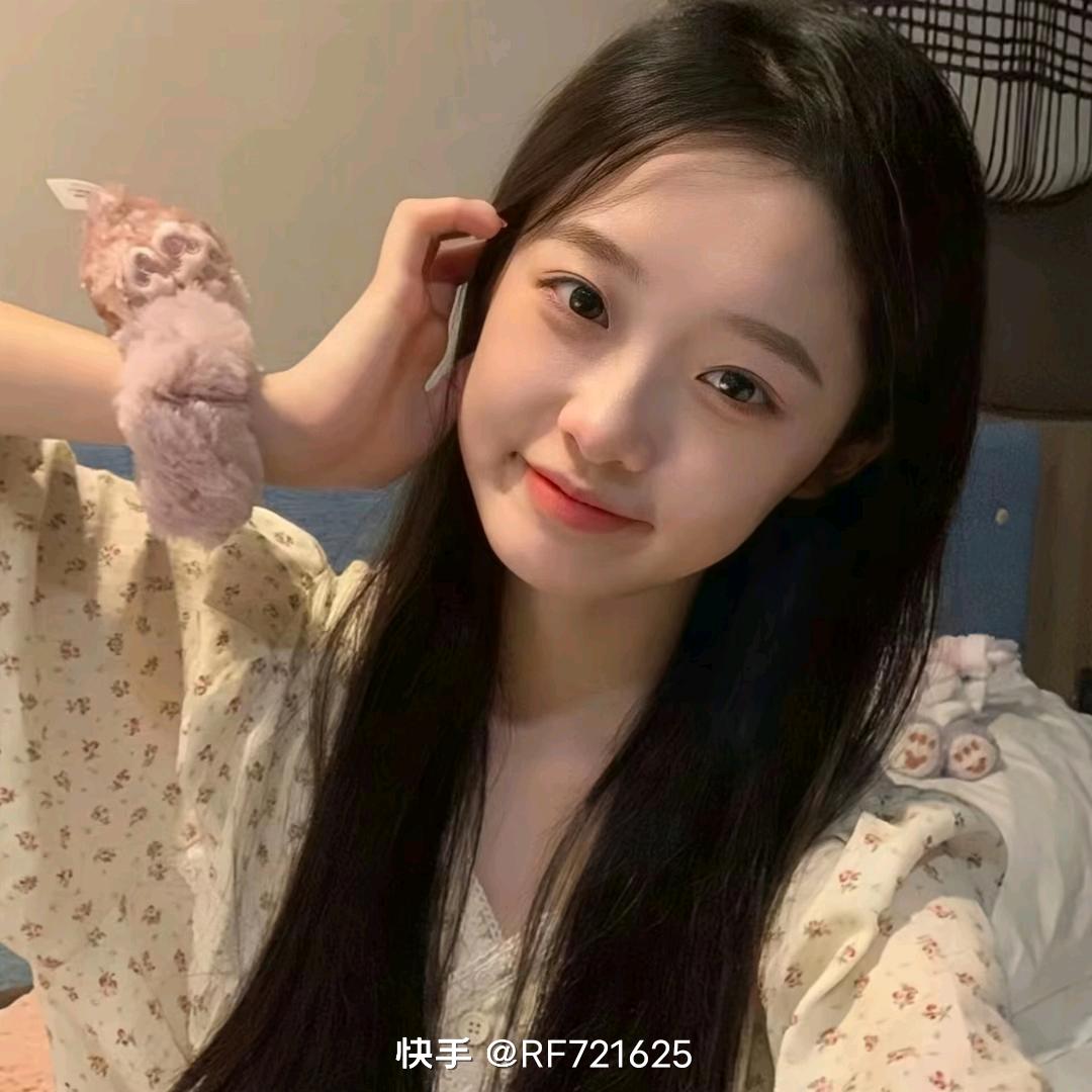 小乖🧸🧸