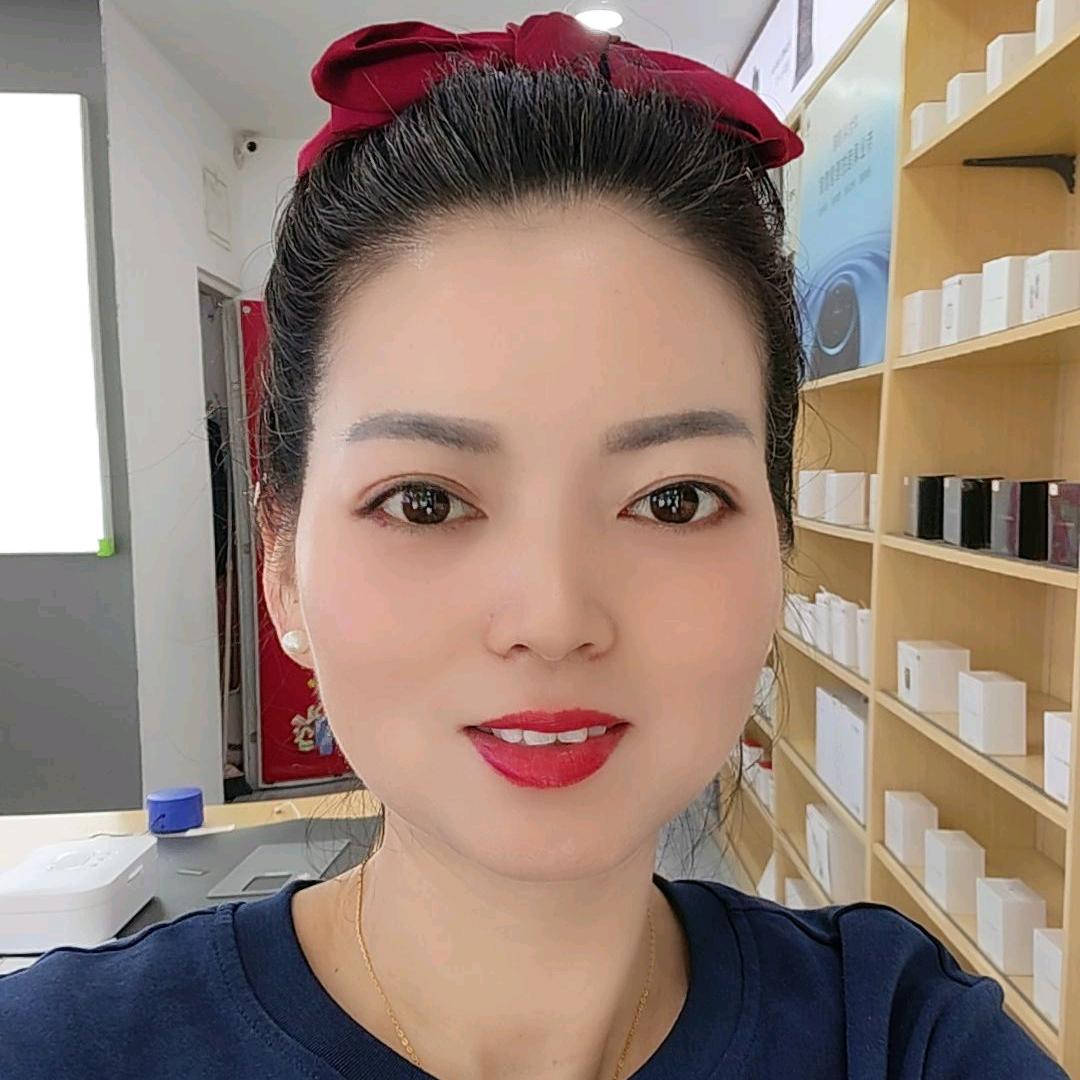 迪讯通白颖