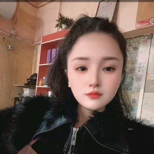 柒  月