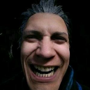 39岁不会调音量的老父亲