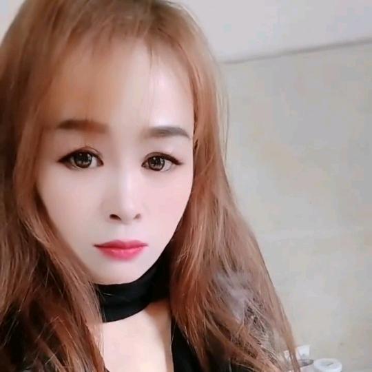 雅婷娜可露露