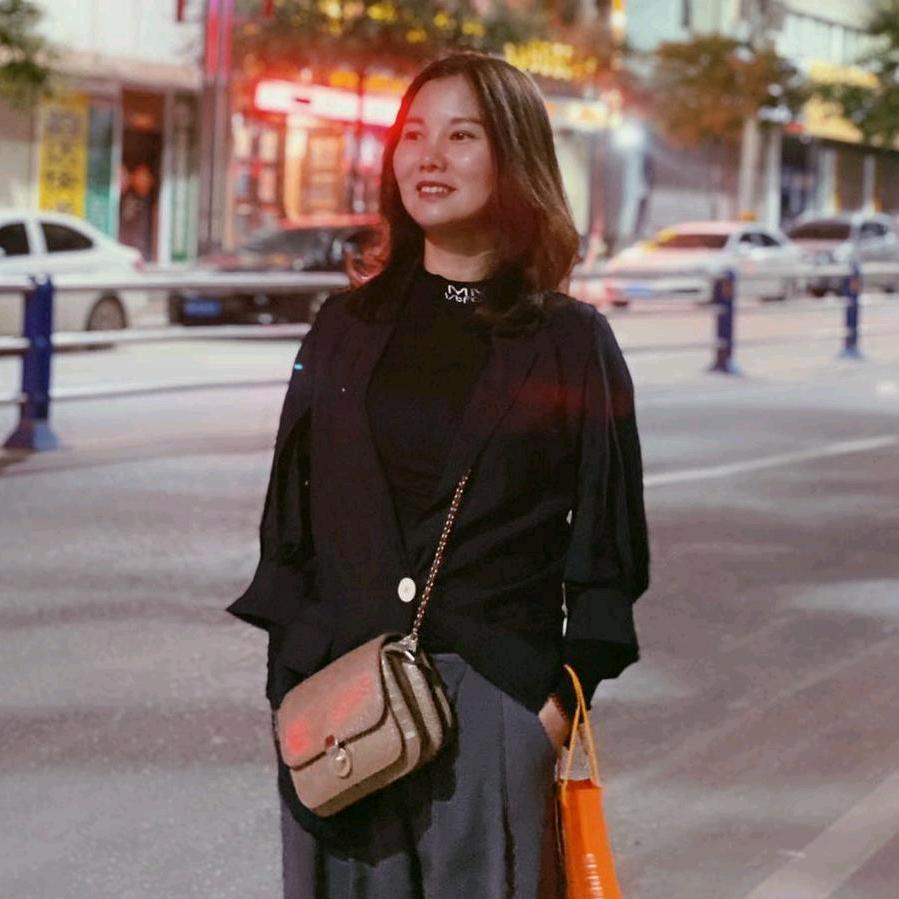 秀美佳衣橱护肤