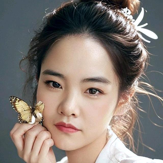 小敏🎤💃（好物在橱窗）