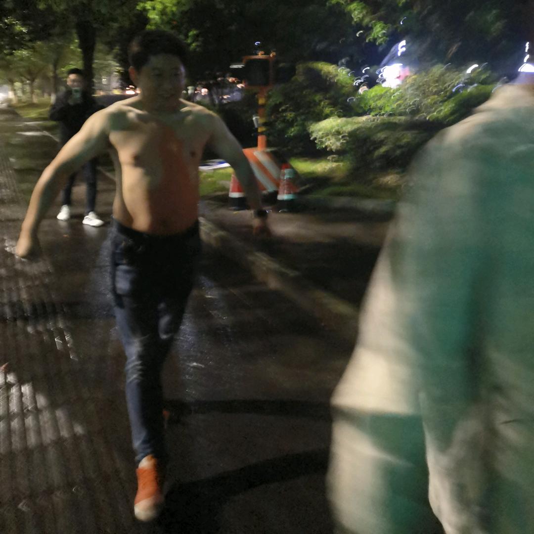 一言不合就动手