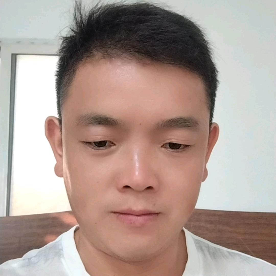 镇雄小王爷