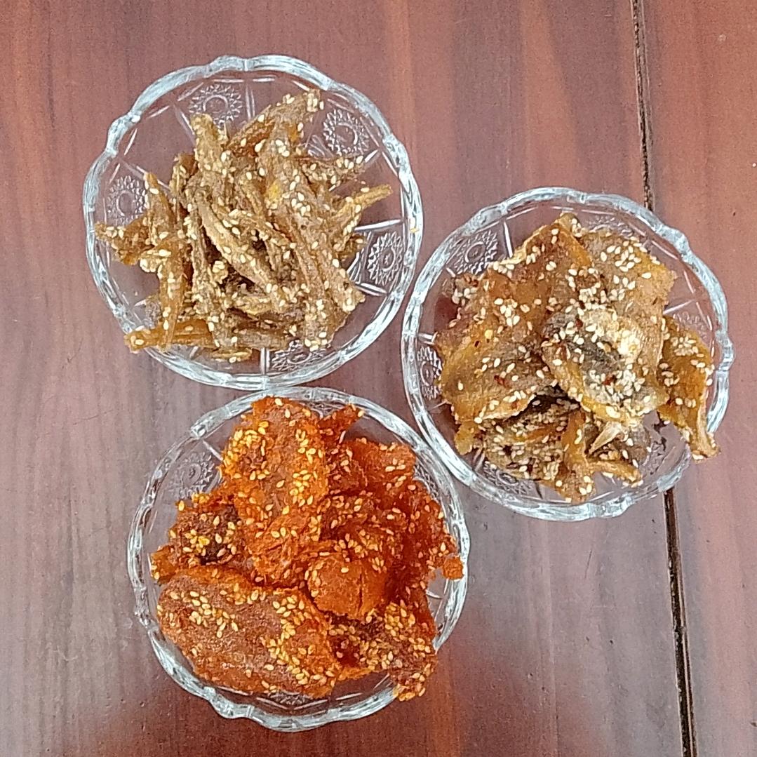 两妯娌的干货店