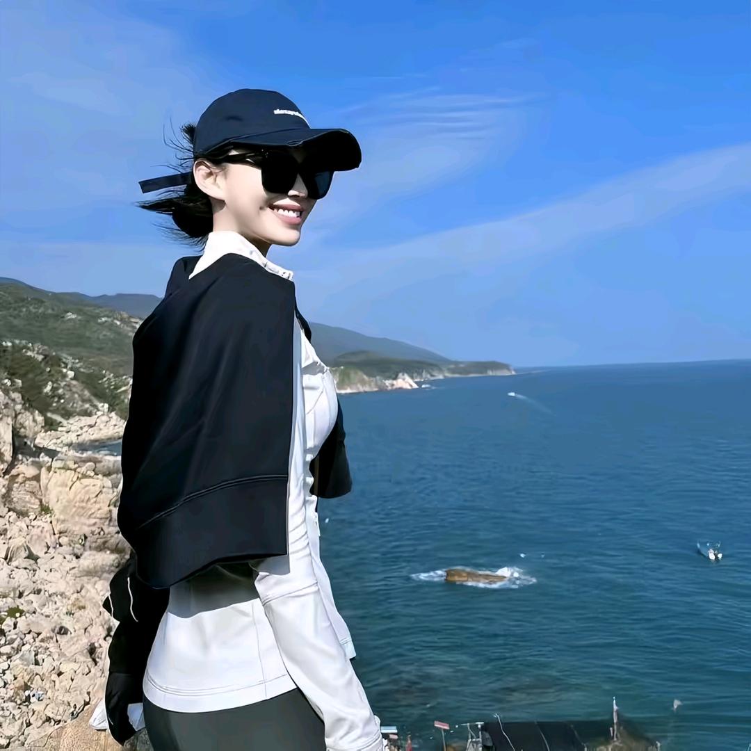 是安娜吖