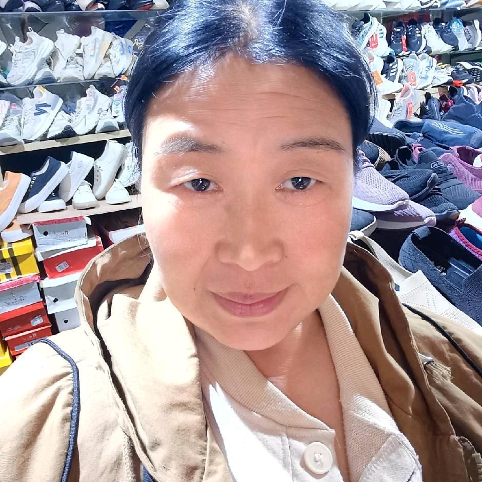 灿灿妈