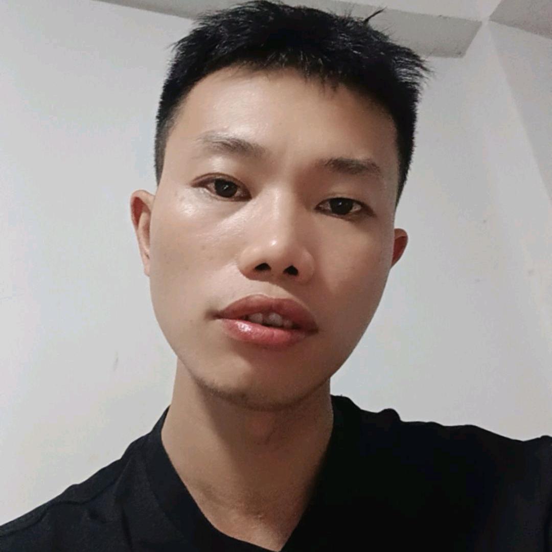 何先生