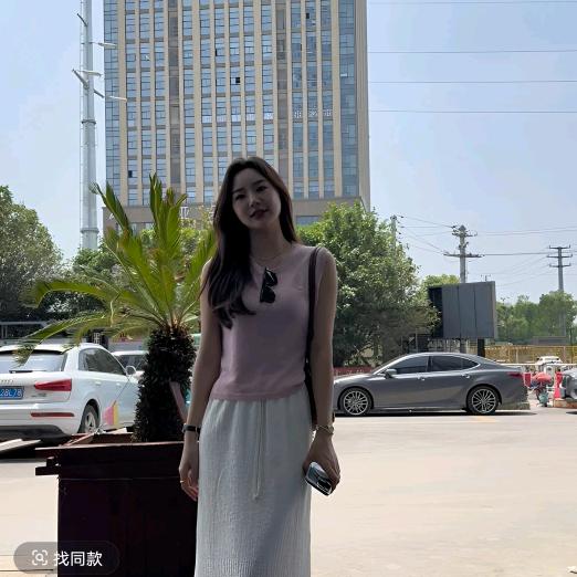 yhh余欢欢（时尚穿搭）