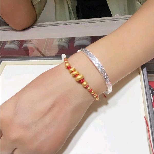 谁不是拿青春喂了狗