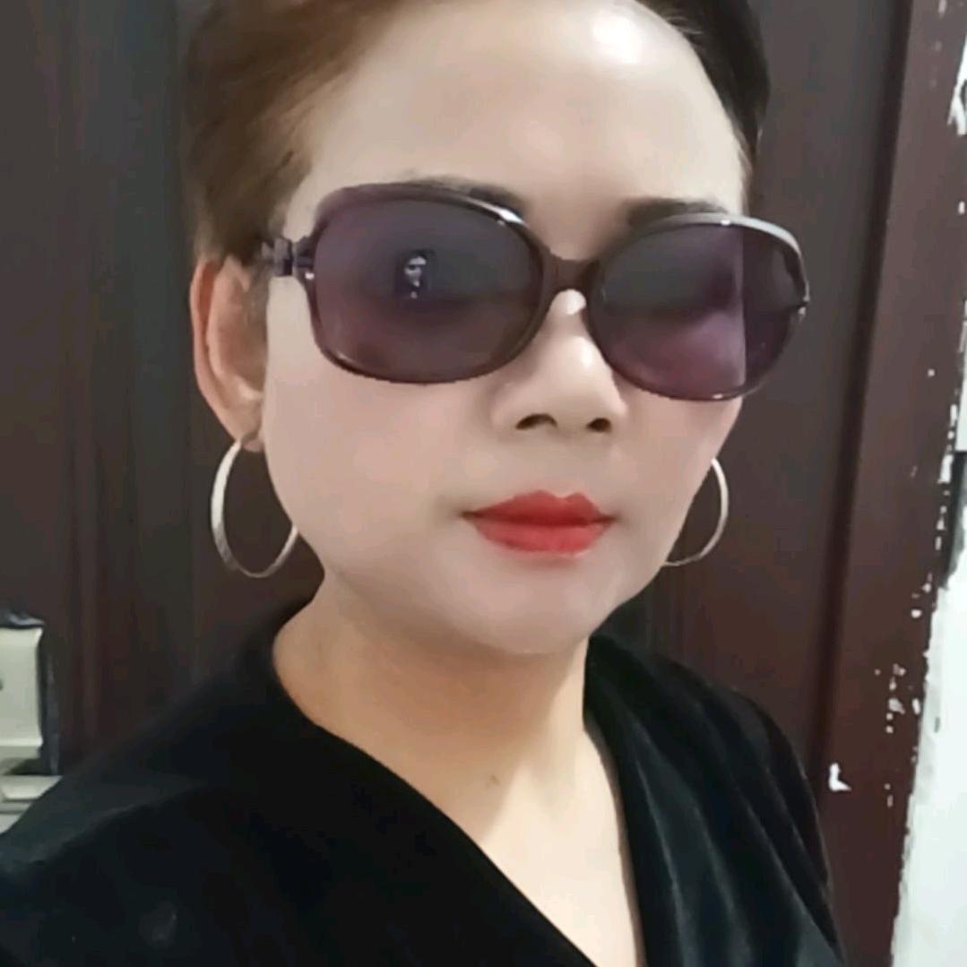 人怕交错友，心怕给错人