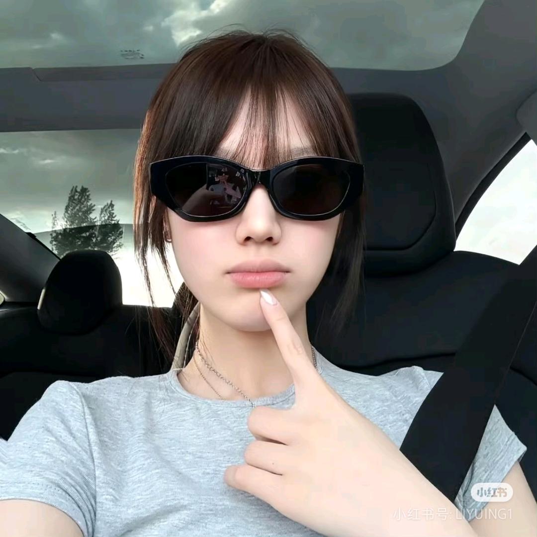 小小鲨🦈