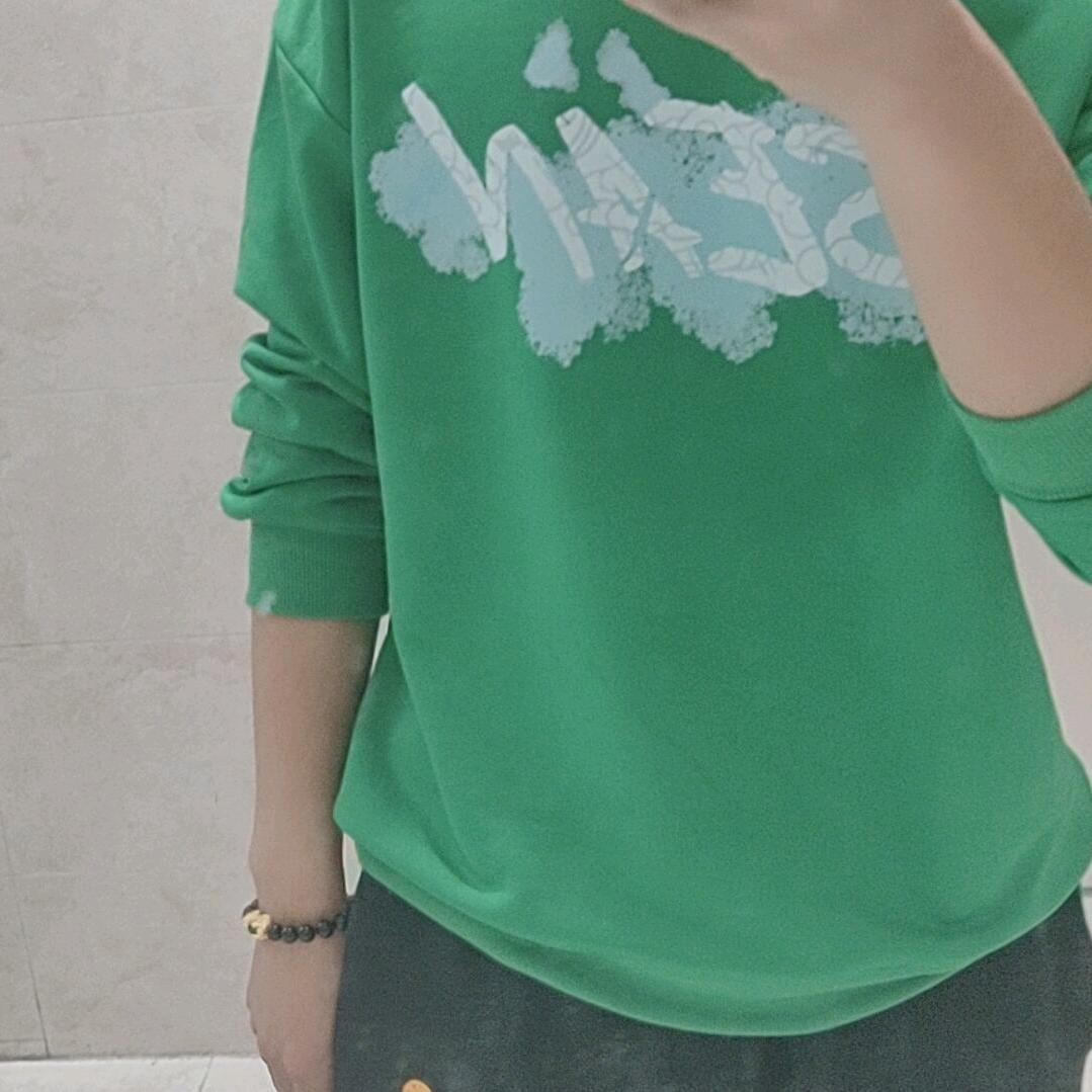 先敬礼后说话