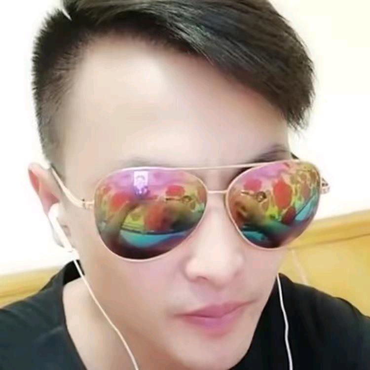 .党哥💞☀