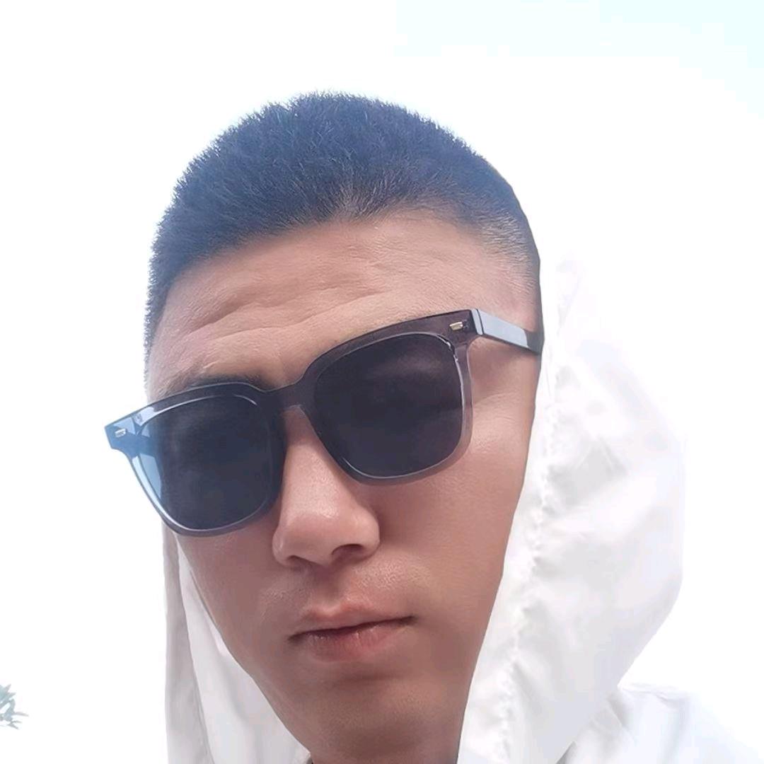 ಇ᭄明哥