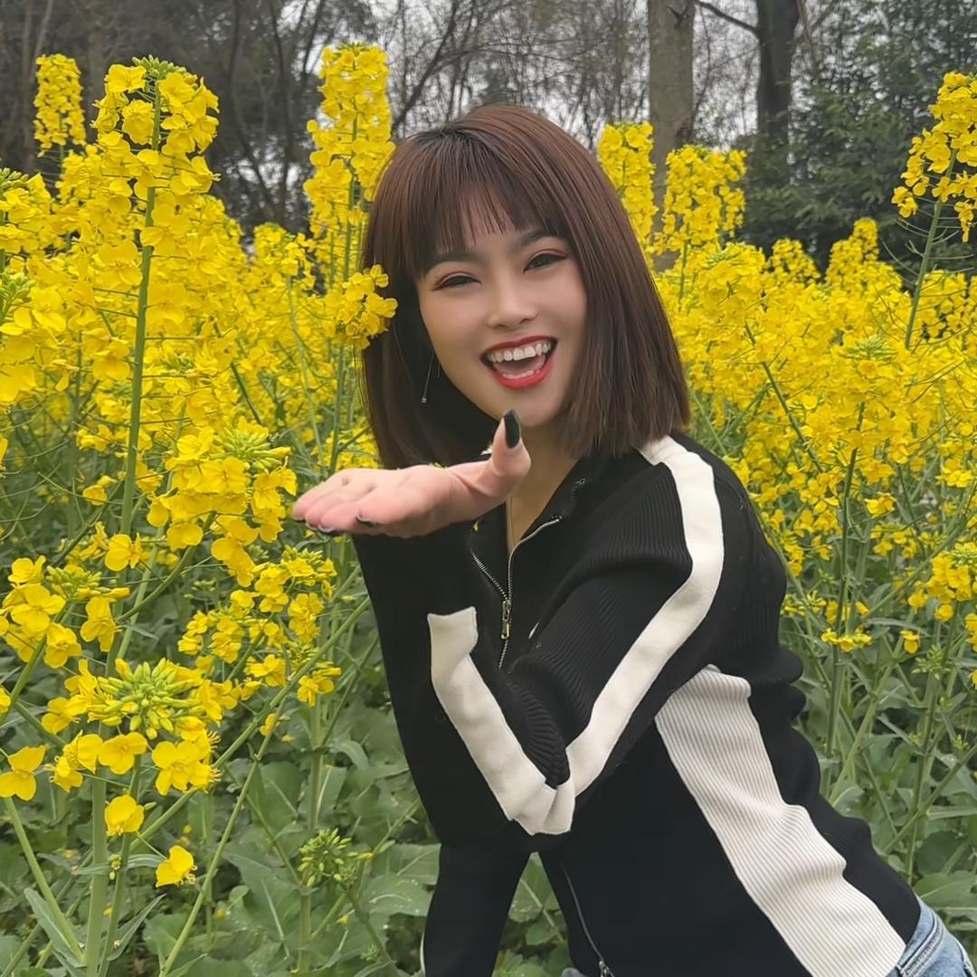 小慧（女教练）