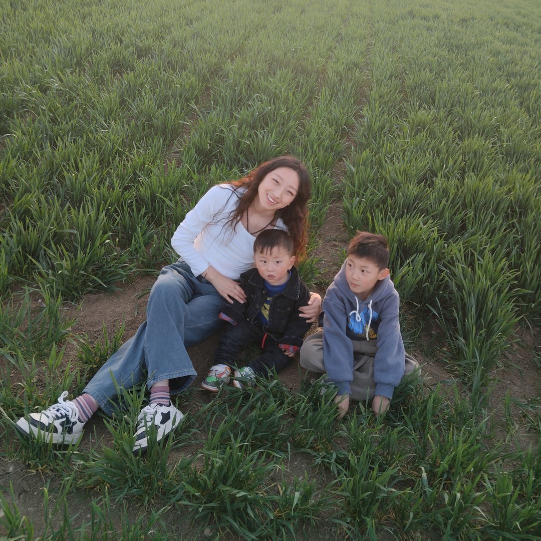 是丽丽吖《橱窗营业中》