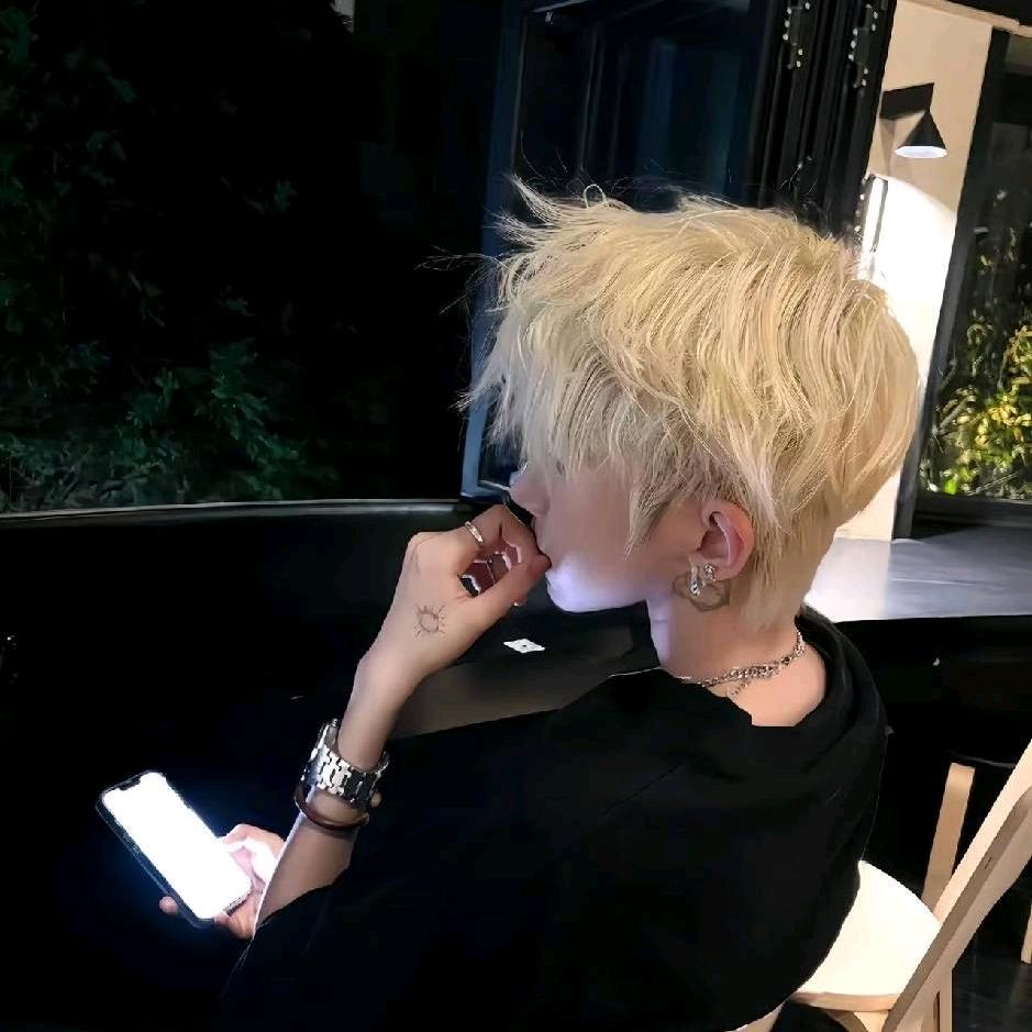 暗夜行者之光
